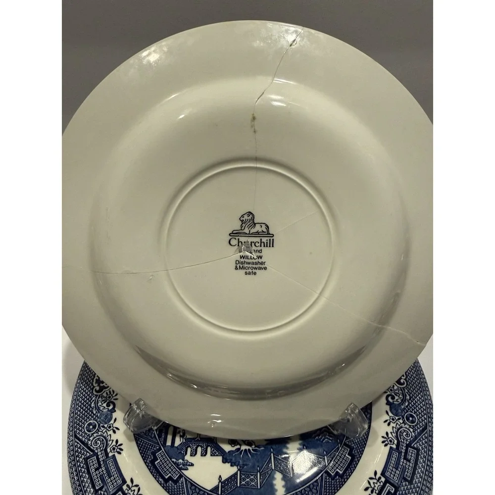 Set of 7 Churchill Blue Willow Dinner Plates 10" England Ironstone - Picture 10 of 10